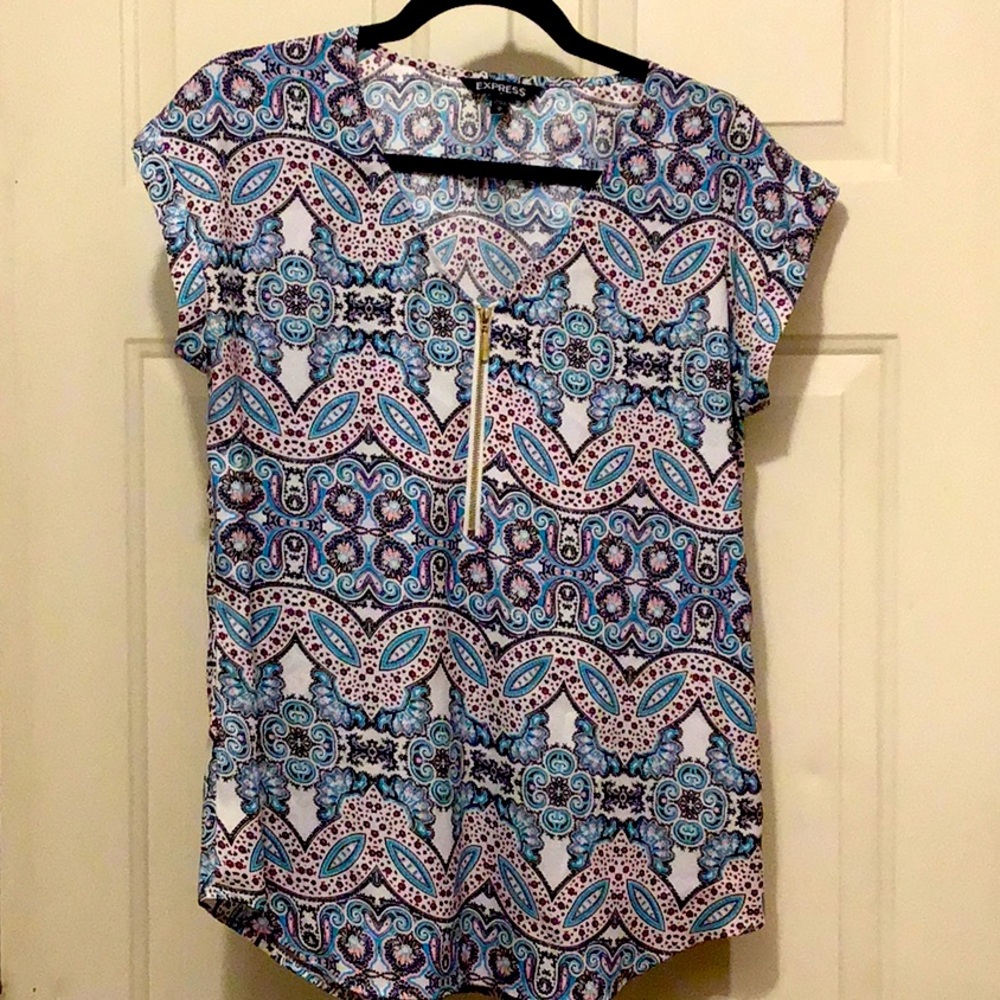 EUC- Express blouse size medium
